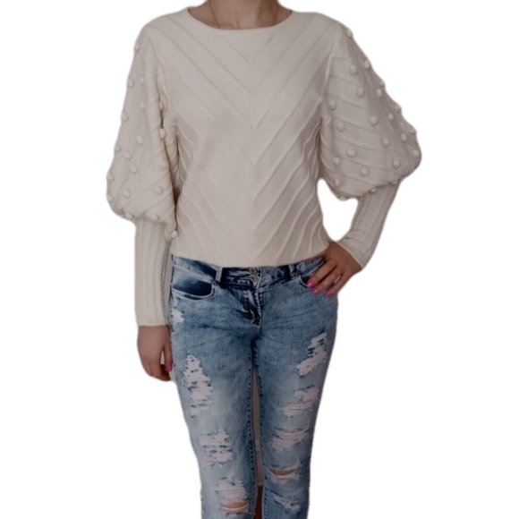 Sweater Small Ruffle Sleeve - Picture 9 of 11